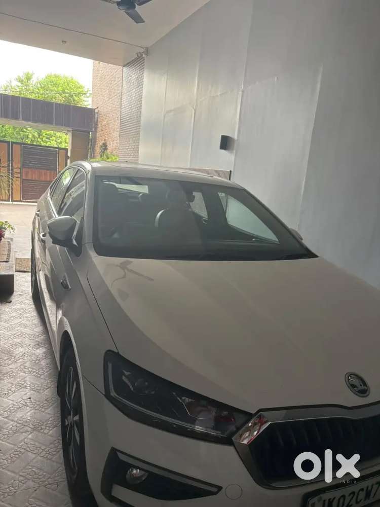 Skoda Slavia 2022 Petrol Well Maintained