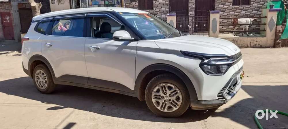 Kia Carens 1.4 Premium 2024