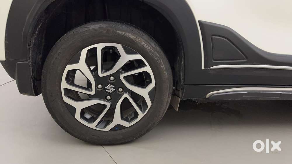 Maruti Suzuki Fronx Alpha 1.0l Turbo 6 At, 2024, Petrol