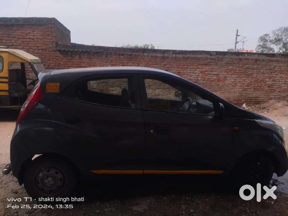 Hyundai Eon 2017 Petrol 115000 Km Driven