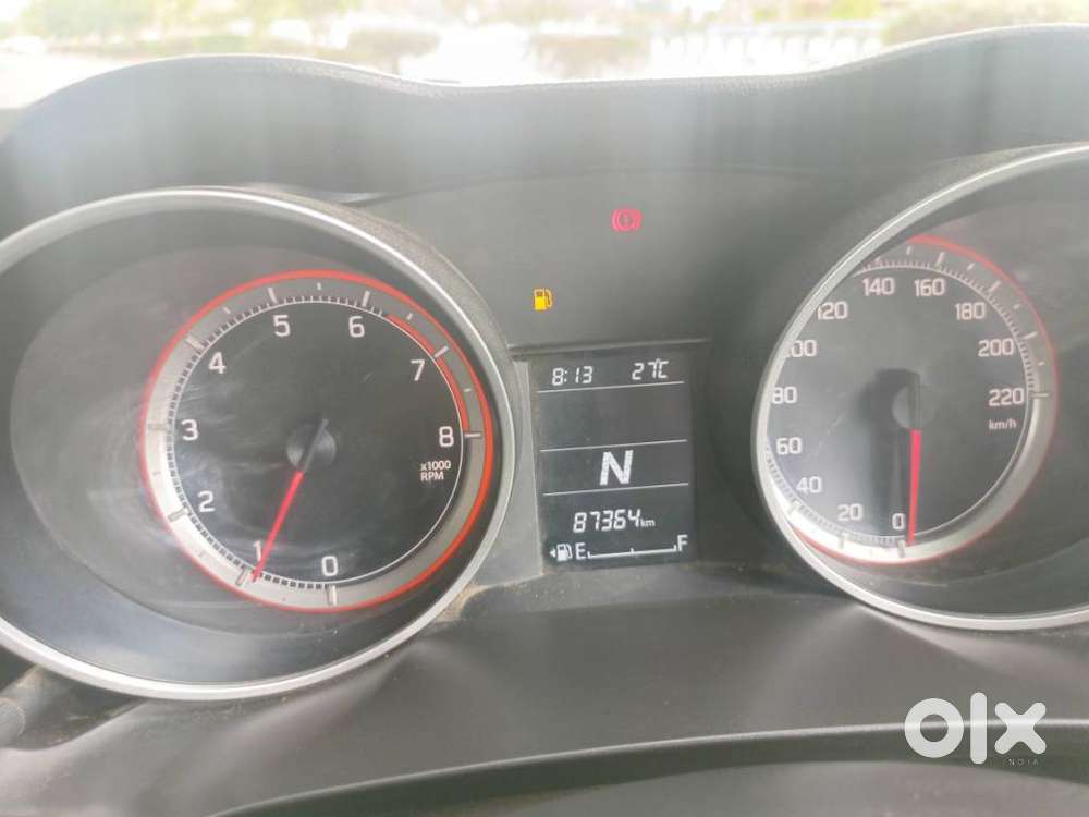 Maruti Suzuki Swift Vxi Optional, 2022