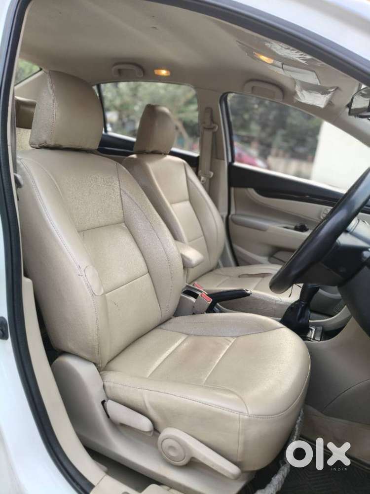 Maruti Suzuki Ciaz 1.5 Zeta Shvs Mt, 2017