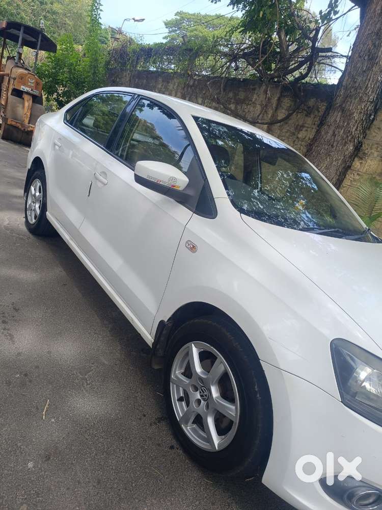 Volkswagen Vento 1.2 Tsi Highline At, 2014, Petrol