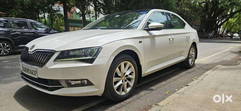 Skoda Superb Lk 1.8 Tsi At, 2018, Petrol