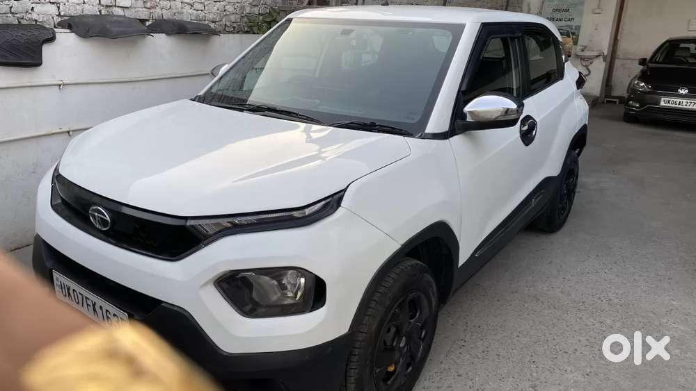 Tata Punch Accomplished, 2023, Petrol