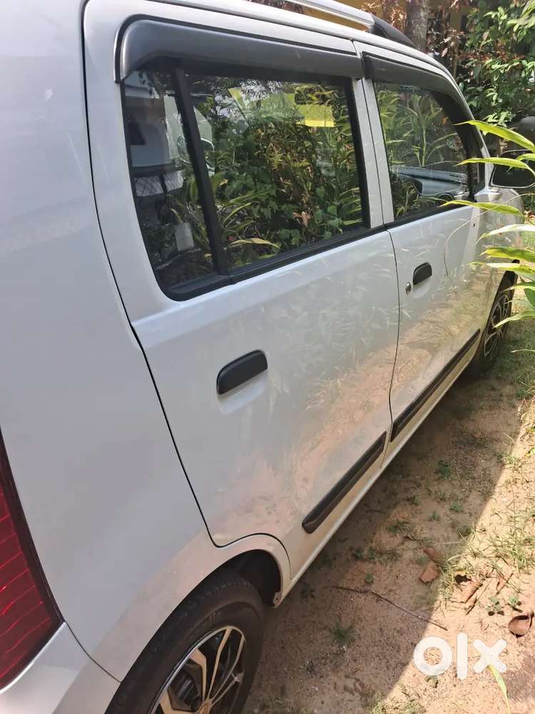 Maruti Suzuki Wagon R 1.0 2014