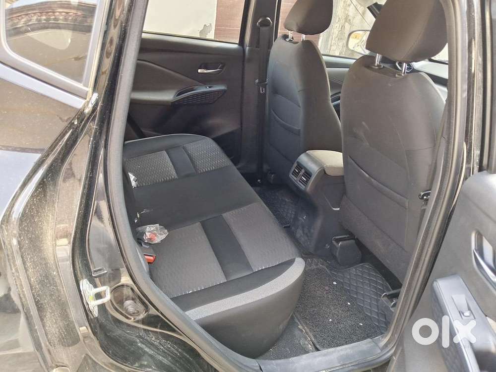 Nissan Magnite 2025 Petrol Well Maintained