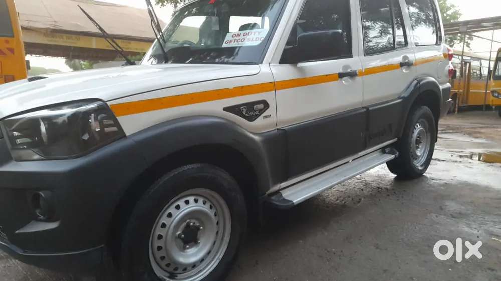 Mahindra Scorpio Classic 2021 Diesel Well Maintained