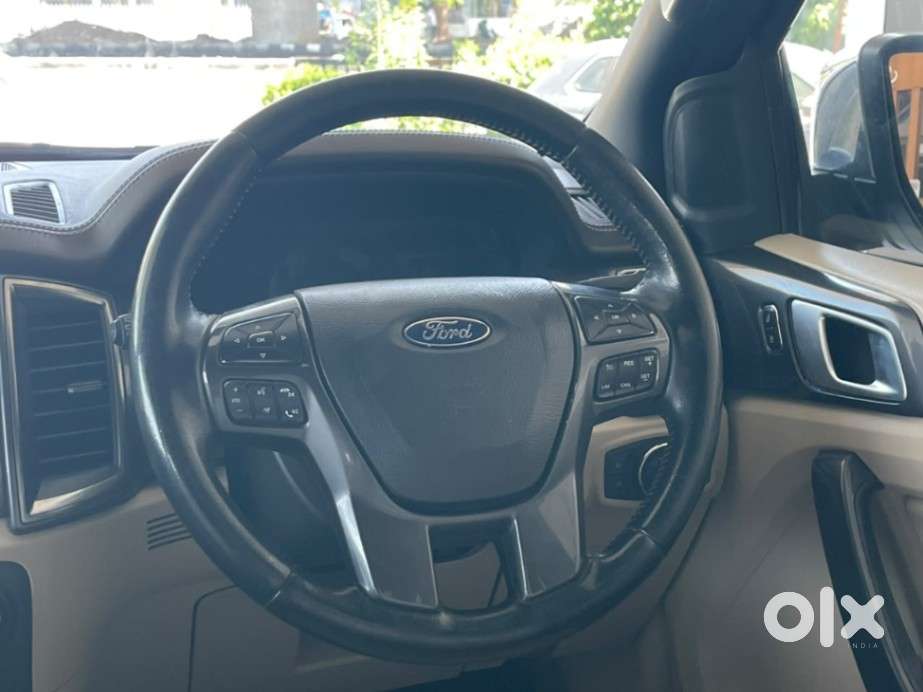 Ford Endeavour 3.2 Titanium At 4x4, 2016, Diesel