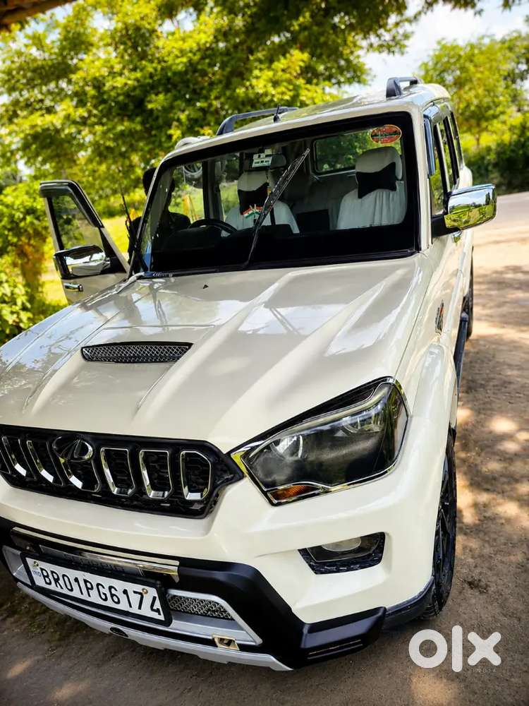 Mahindra Scorpio 2017 Diesel 140000 Km Driven