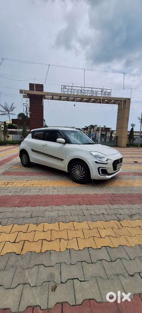Maruti Suzuki Swift Amt Vxi, 2021, Petrol
