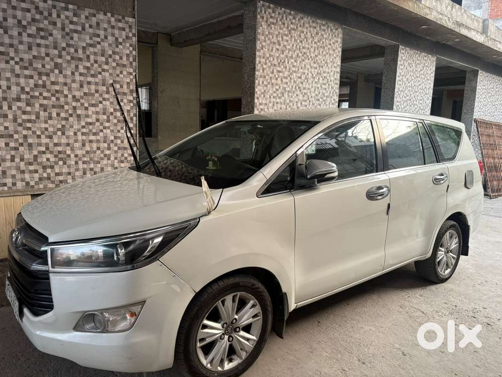 2016 Toyota Innova Crysta Zx 2.4 Diesel Manual | Single Owner