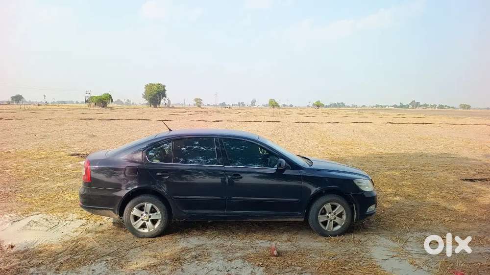 Skoda Laura 1.8 2010 Petrol Manual