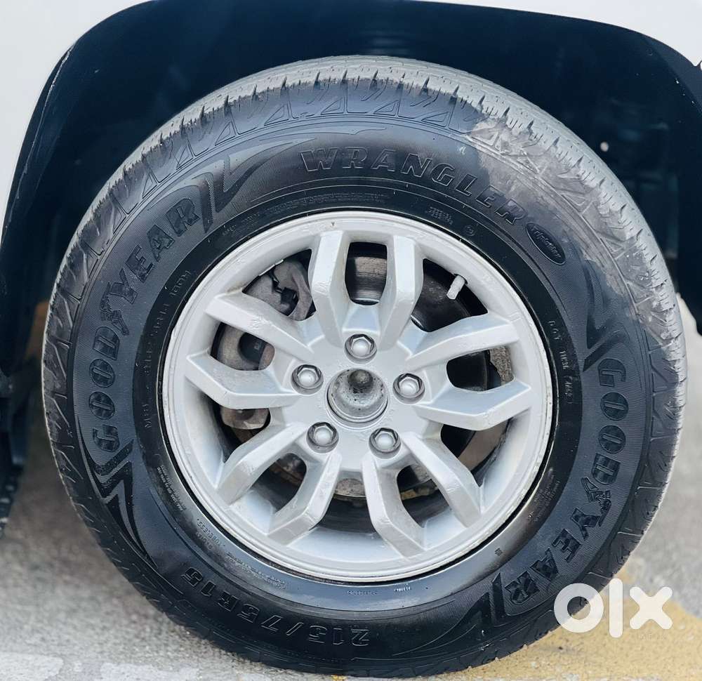 Mahindra Tuv 300 Mhawk100 T8, 2015, Diesel