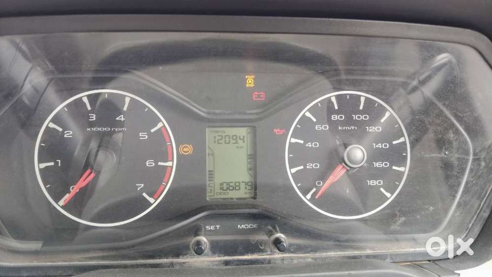 Mahindra Scorpio S4 4wd, 2016, Diesel