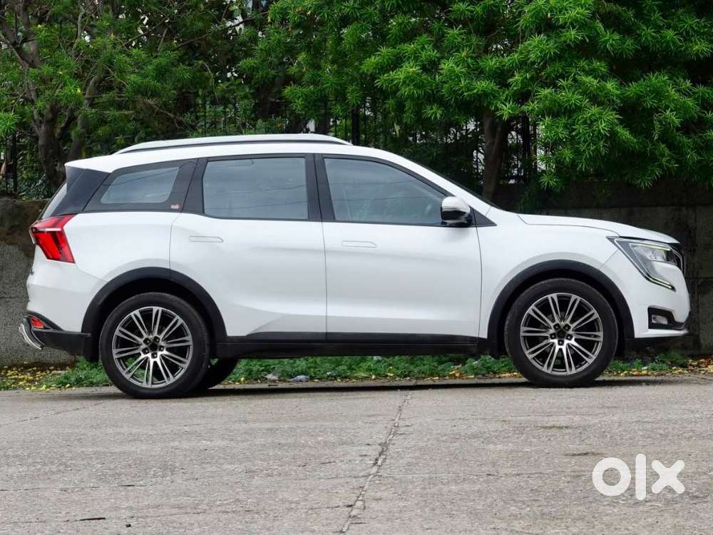 Mahindra Xuv700, 2023, Petrol