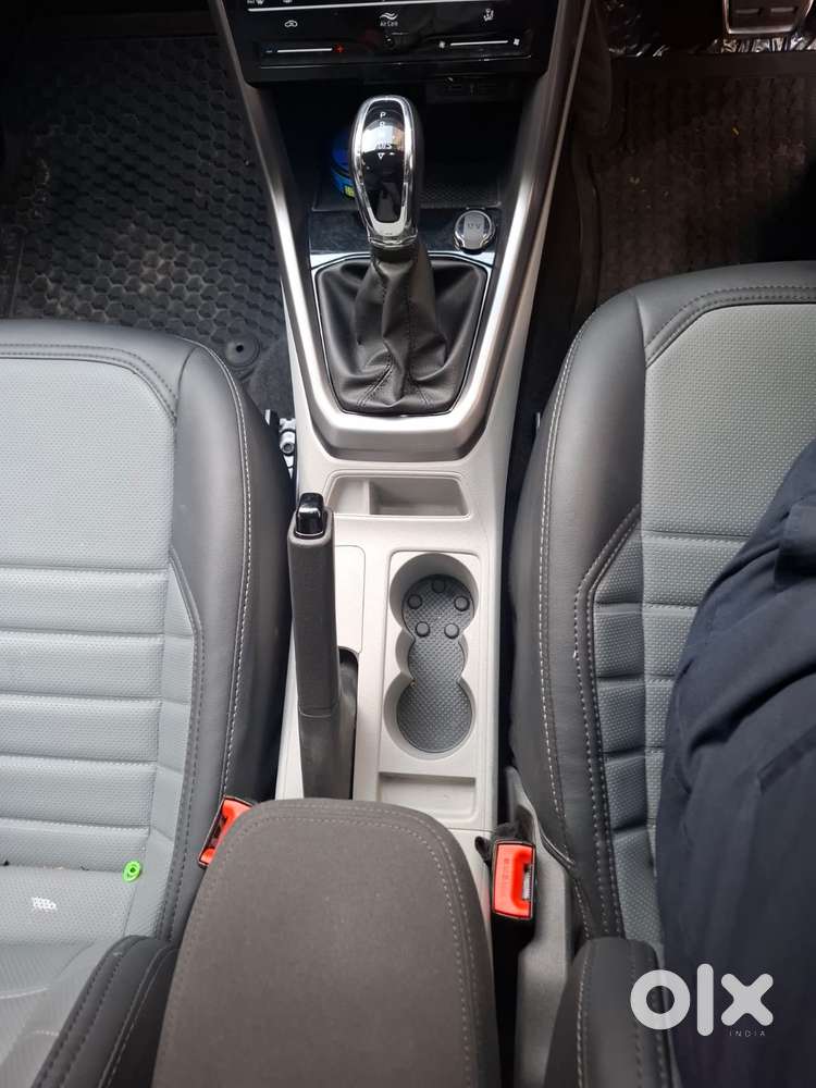 Skoda Kushaq 1.0 Tsi Ambition At, 2023, Petrol