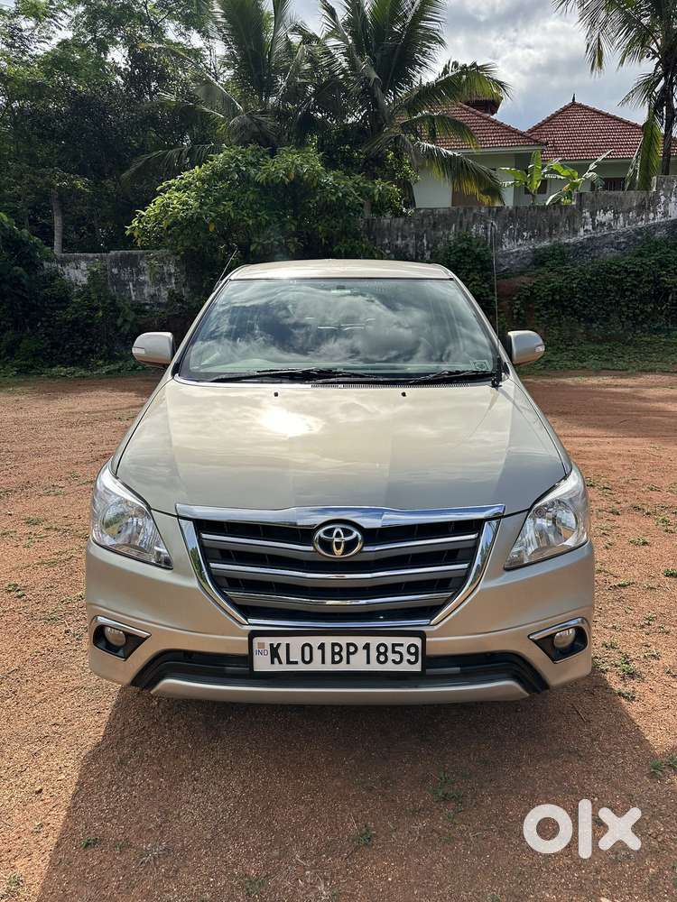 Toyota Innova 2.5 Vx 7 Str Bs-iii, 2014, Diesel