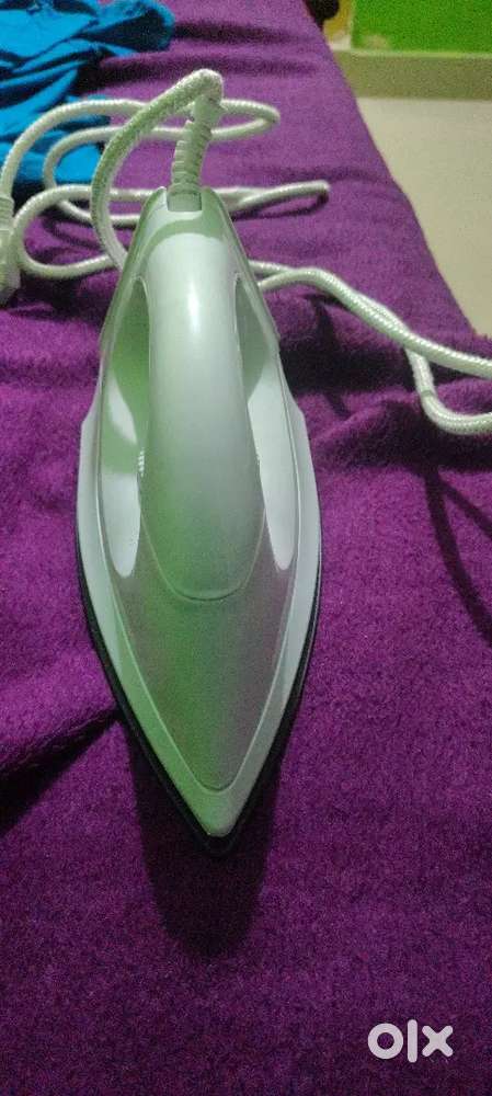 SALE NEW IRON BOX