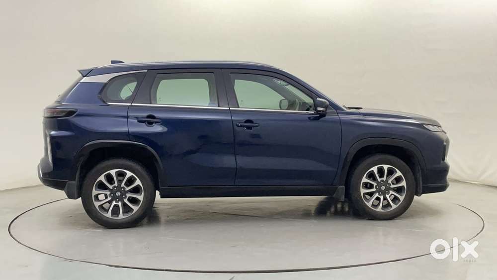 Maruti Suzuki Grand Vitara 1.5 Alpha Plus Intelligent Hybrid Ecvt, 2..