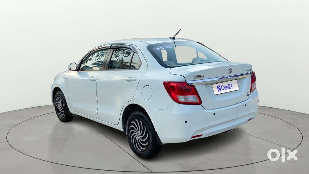 Maruti Suzuki Swift Dzire Amt Vxi, 2018, Petrol