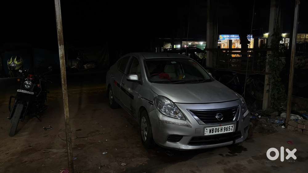 Nissan Sunny Petrol 2011