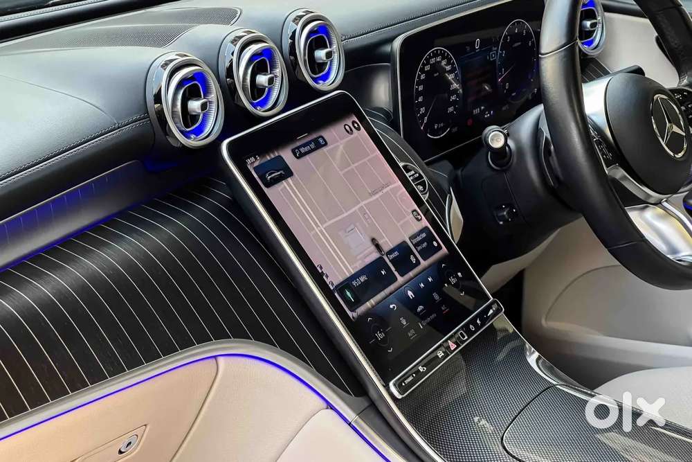 Mercedes-benz Glc, 2023, Petrol