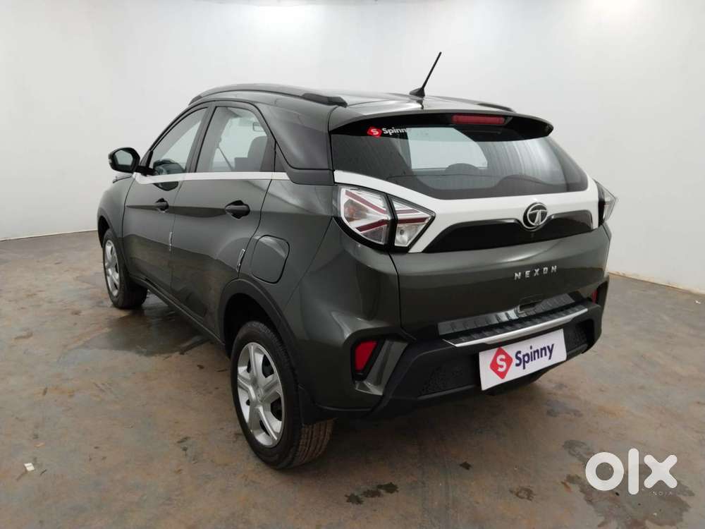 Tata Nexon 1.2 Revotron Xma, 2023, Petrol