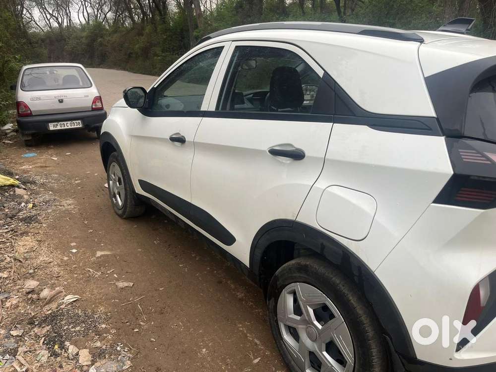 Tata Nexon Petrol 2024