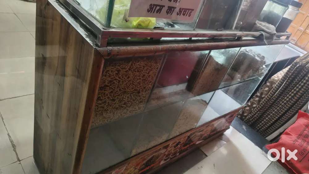 NAMKEEN COUNTER