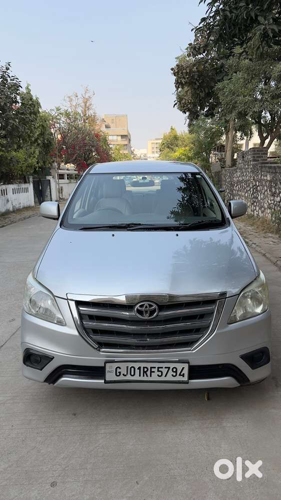 Toyota Innova Diesel 2014 Gx 2.5 First Owner