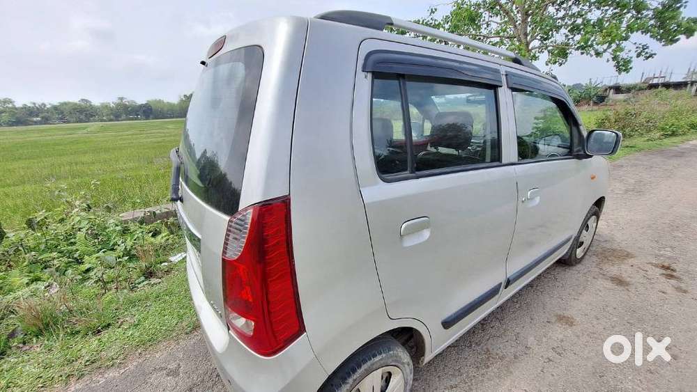 Maruti Suzuki Wagon R Vxi Optional, 2017, Petrol