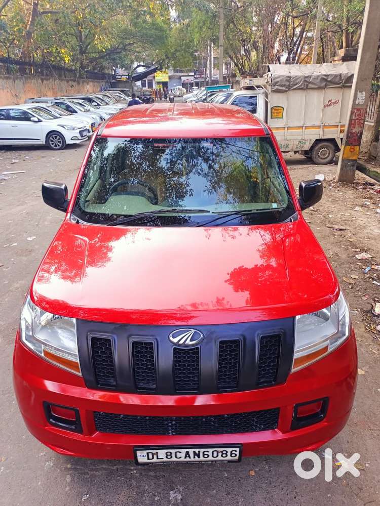 Mahindra Tuv 300