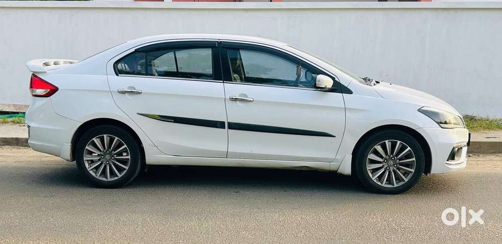 Maruti Suzuki Ciaz Smart Hybrid Alpha , 2019, Petrol