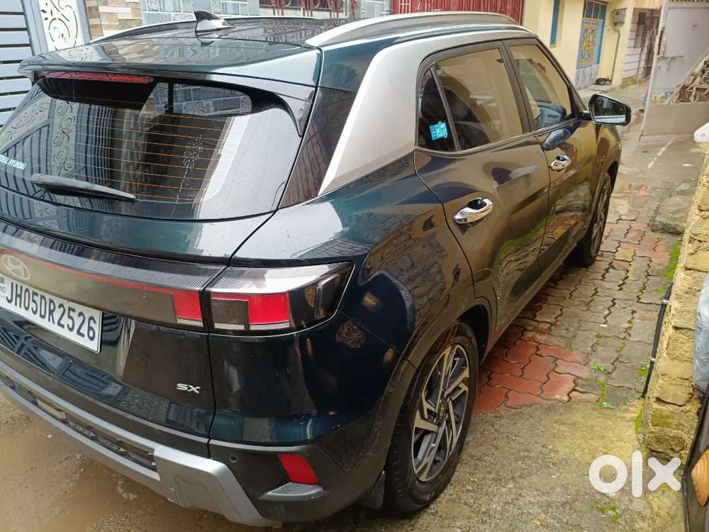 Hyundai Creta 2024 Petrol 23990 Km Driven.