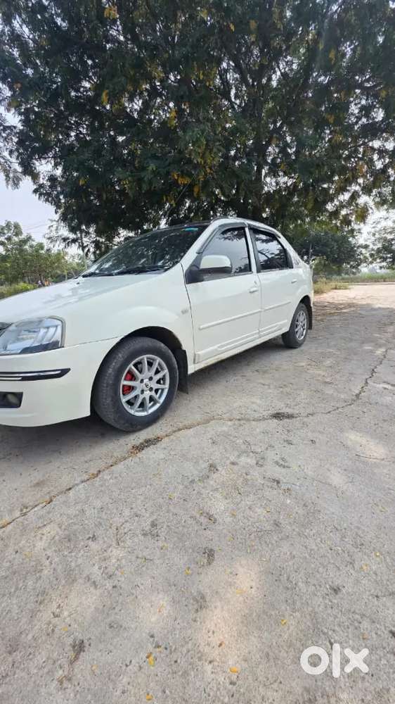 Mahindra E Verito 2015 Diesel 165000 Km Driven