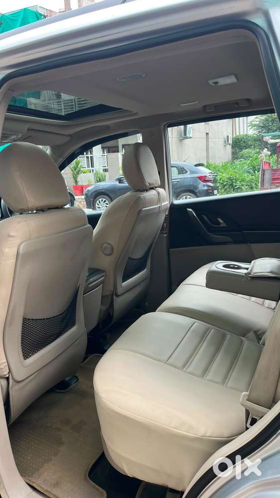 Mahindra Xuv500 2.2 W10, 2015, Diesel