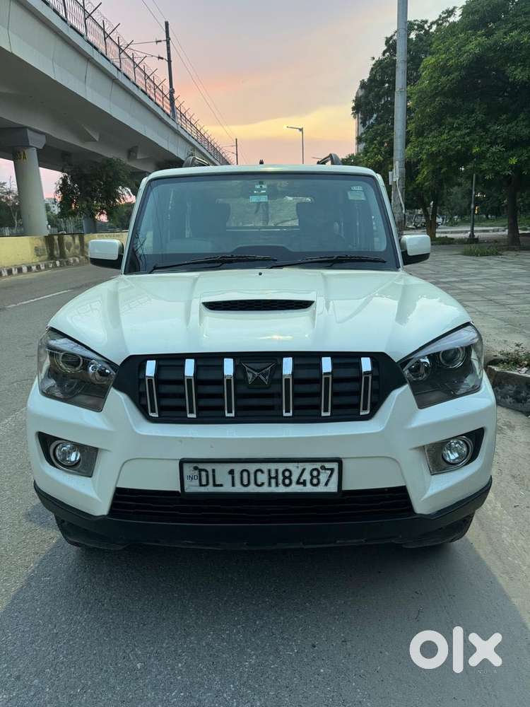 Mahindra Scorpio S6 Plus, 2017, Diesel