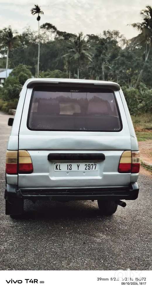 Toyota Qualis Gs 2001