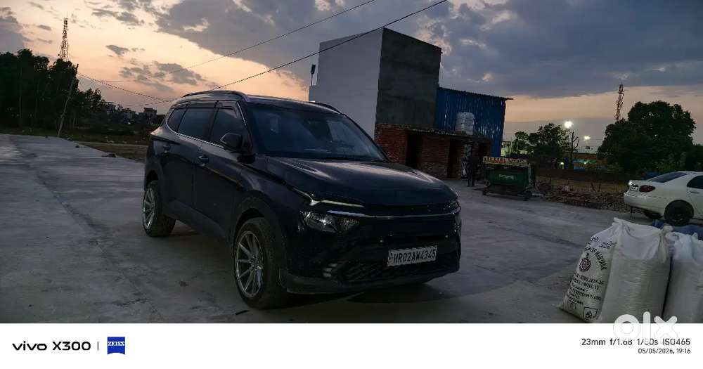 Kia Carens 2022 Diesel Well Maintained