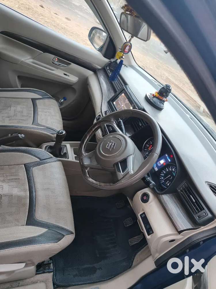 Maruti Ertiga Zxi Puls Top Model