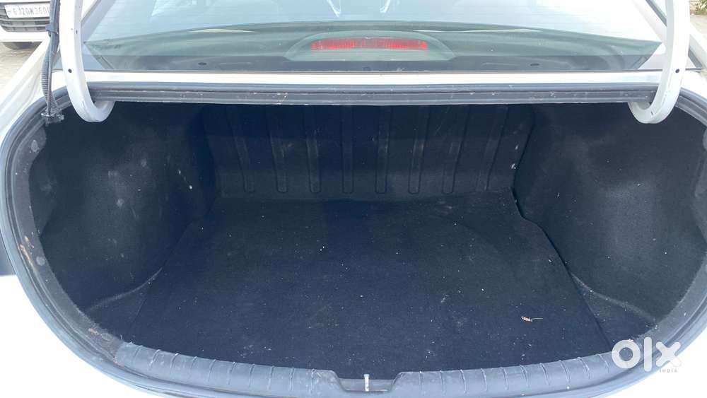 Hyundai Verna 1.6 Vtvt Sx, 2018, Petrol