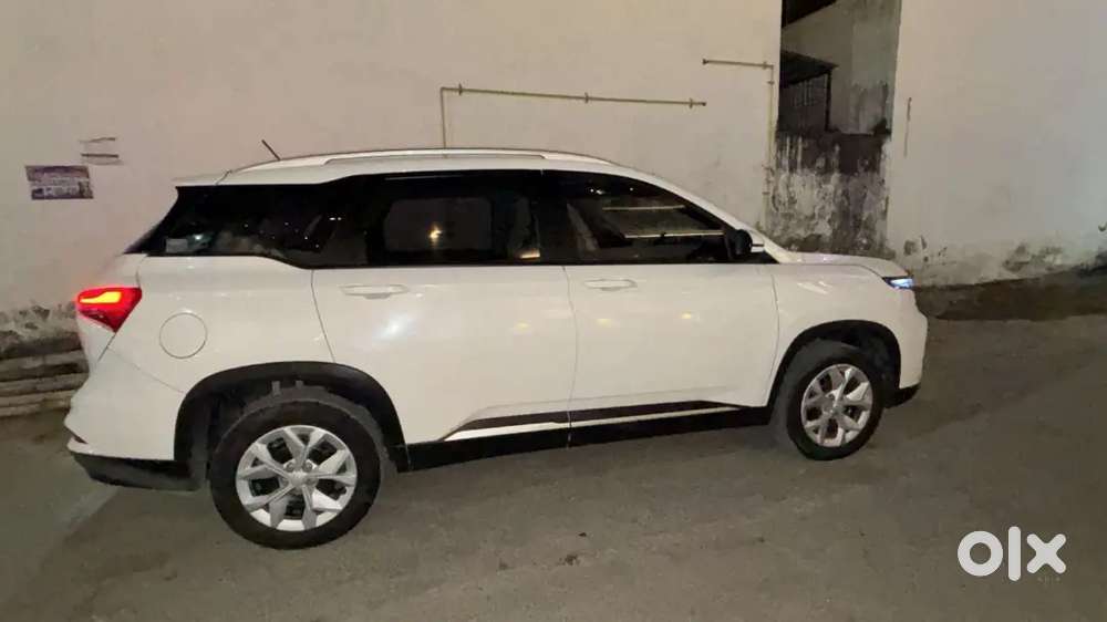 Mg Hector Plus 2025 Diesel Well Maintained