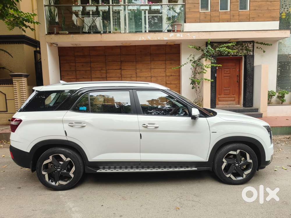 Hyundai Alcazar 2.0 Platinum (o) Petrol At 7 Str, 2022, Petrol