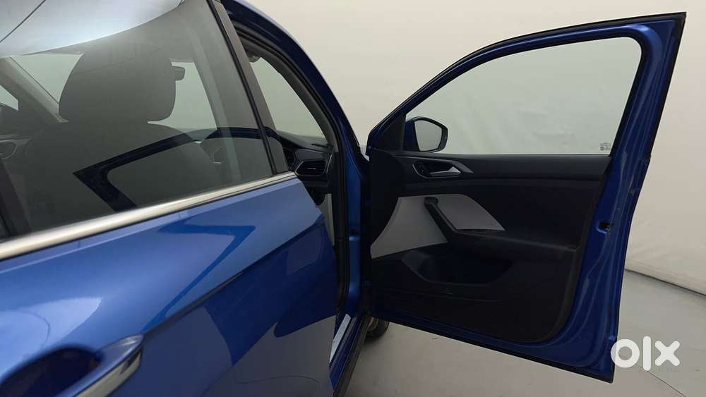 Volkswagen Taigun Topline 1.0 Tsi At (electric Seats), 2022, Petrol