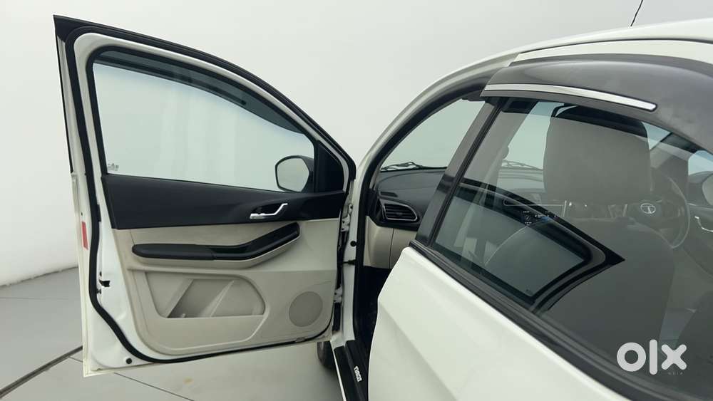 Tata Tiago 1.2 Revotron Xz Plus, 2022, Petrol