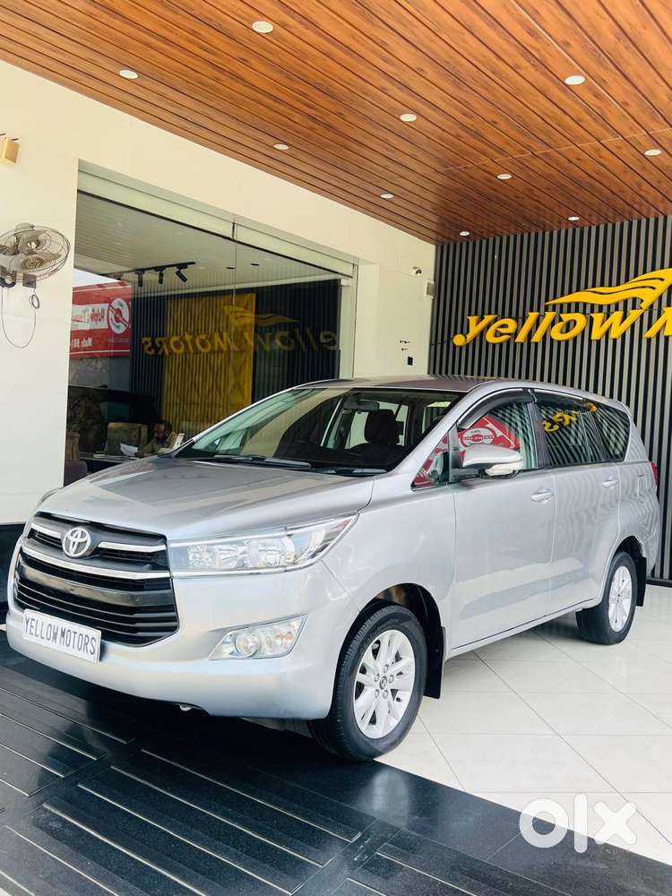 Toyota Innova Crysta 2.4 Gx Mt, 2017, Diesel