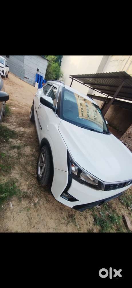 Mahindra Xuv300 Petrol 2024