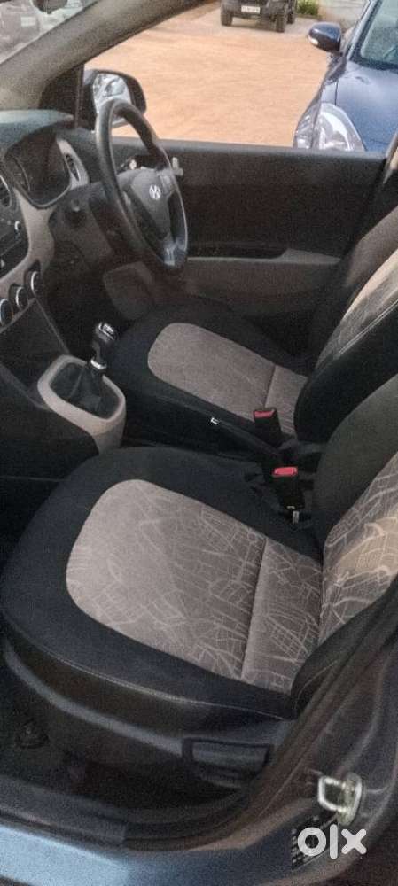 Hyundai Grand I10 Sportz, 2016, Diesel