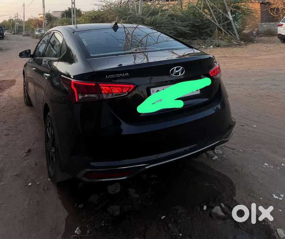 Hyundai Verna 2022 Diesel Well Maintained